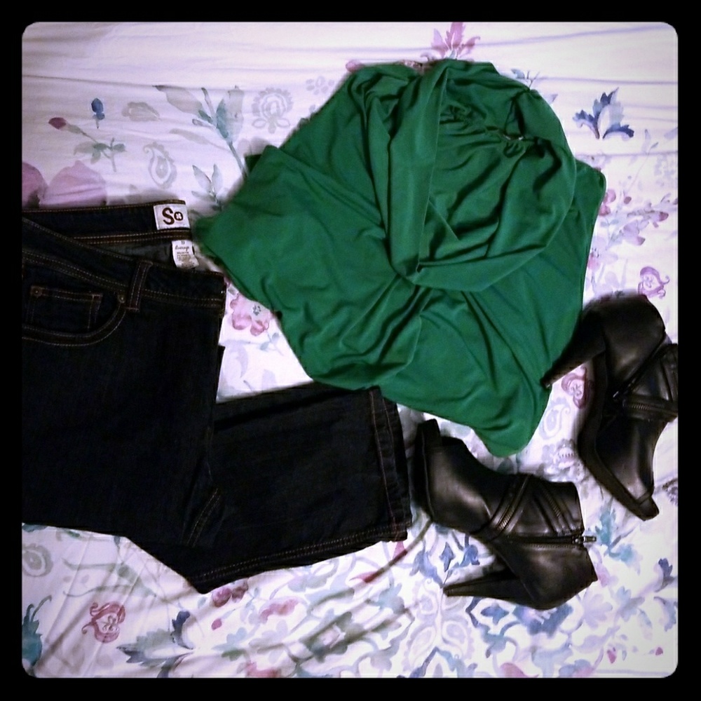 Super cute green EXPRESS top/dress!!